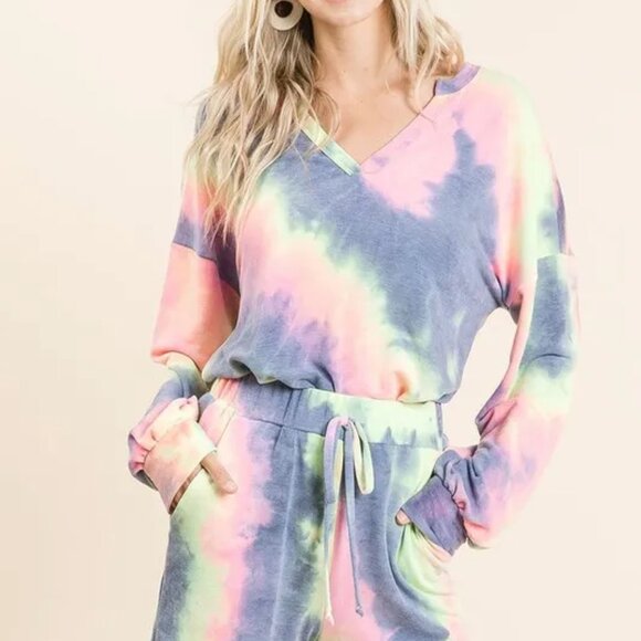 BiBi Tie Dye French Terry Shorts and Curly Edge - Picture 3 of 11